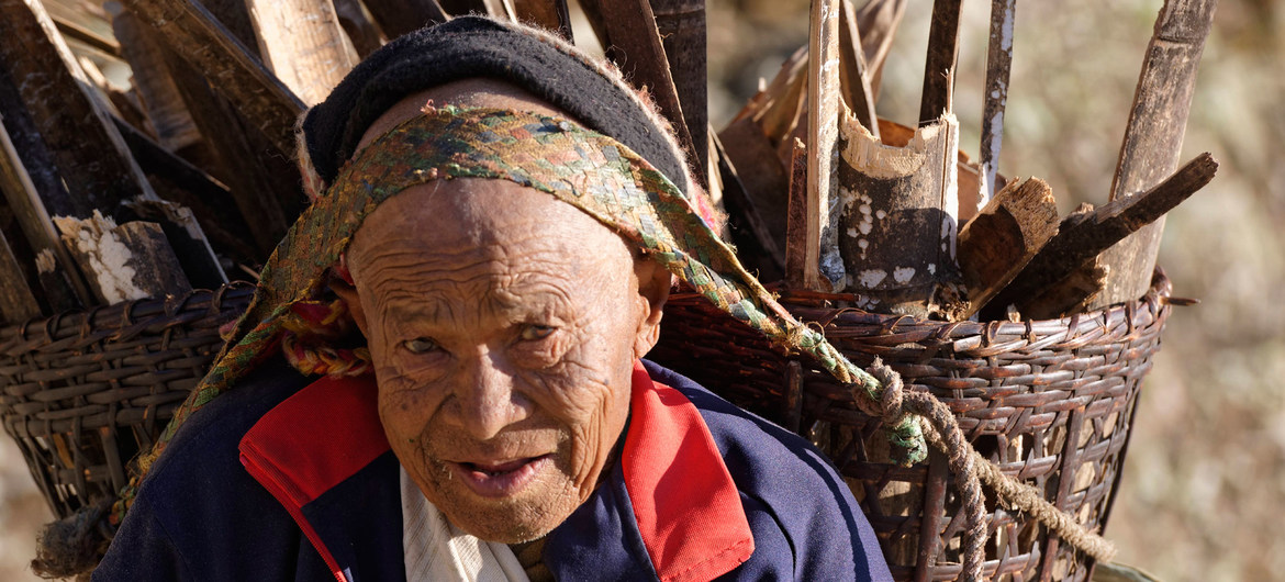 OIT/Marcel Crozet - Mortes relacionadas ao trabalho são particularmente altas em homens mais velhos, especialmente na região do Sudeste Asiático, que inclui o Nepal, na foto